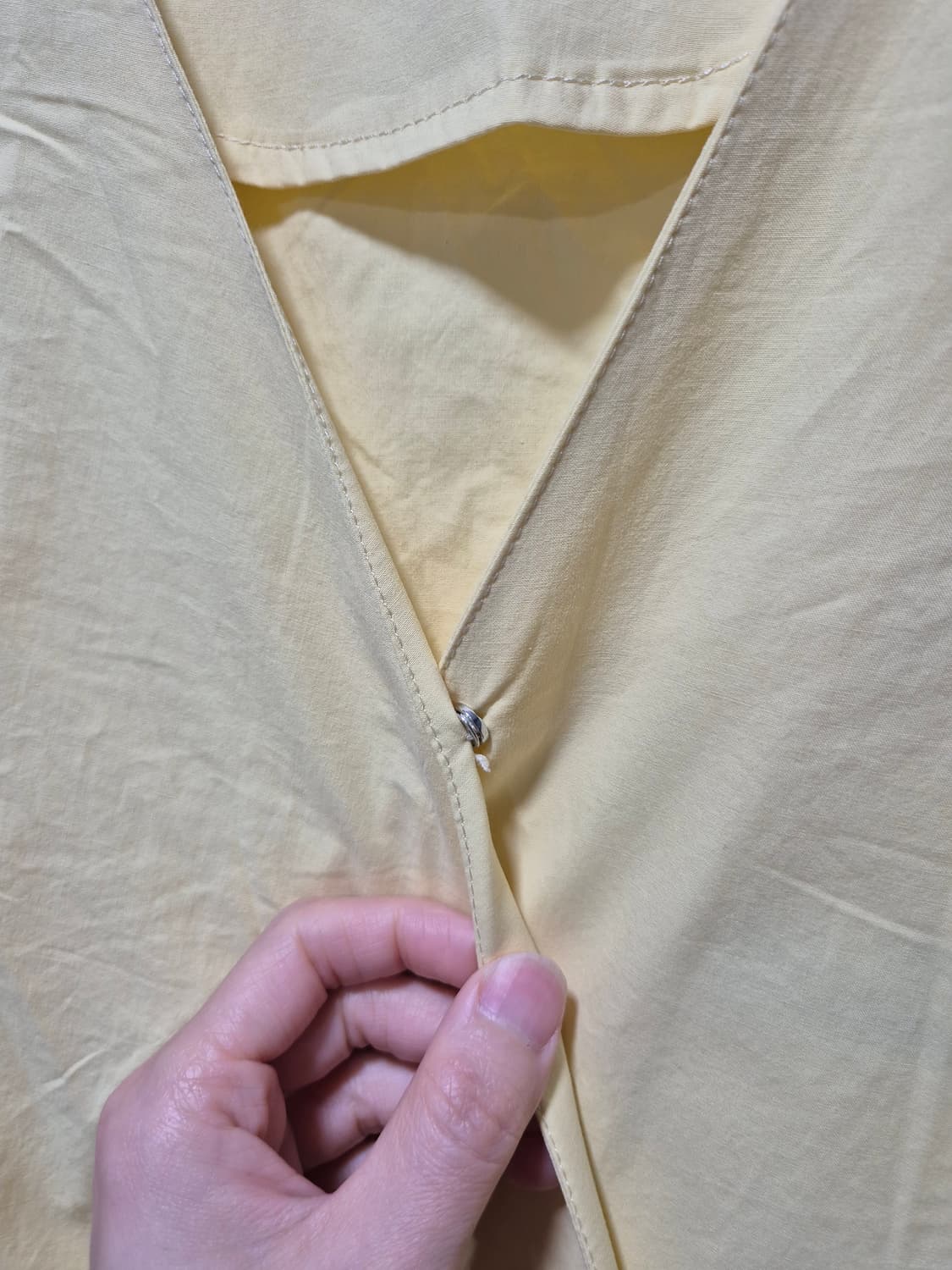 (타임세일)(새상품)jellpe 옐로우 랩 블라우스 상품이미지4