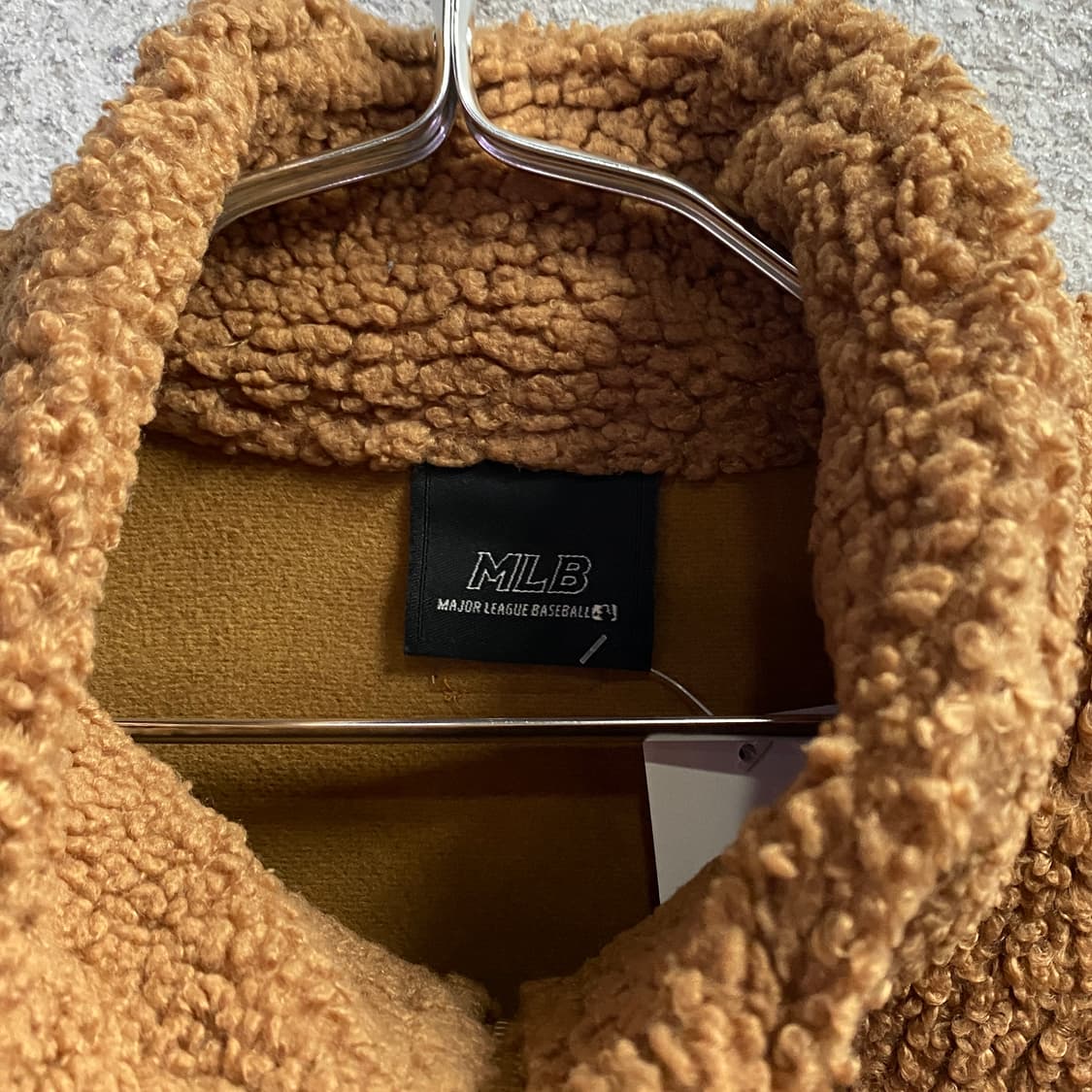 MLB 브라운 플리스 아노락 b3366 상품이미지3