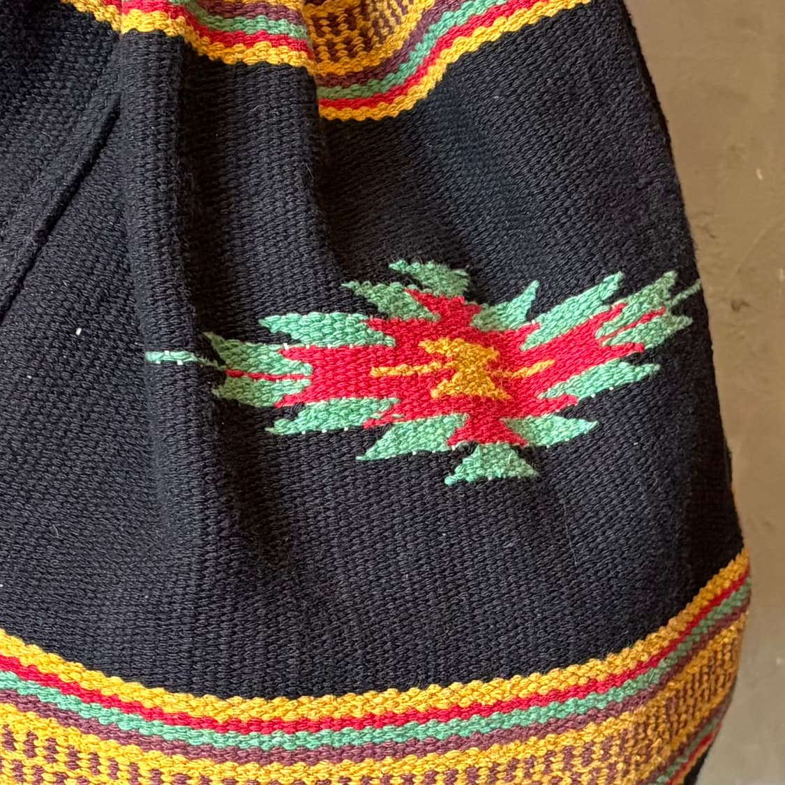 블랙 나바호 치마요 코튼 우븐 더플 백 상품이미지3