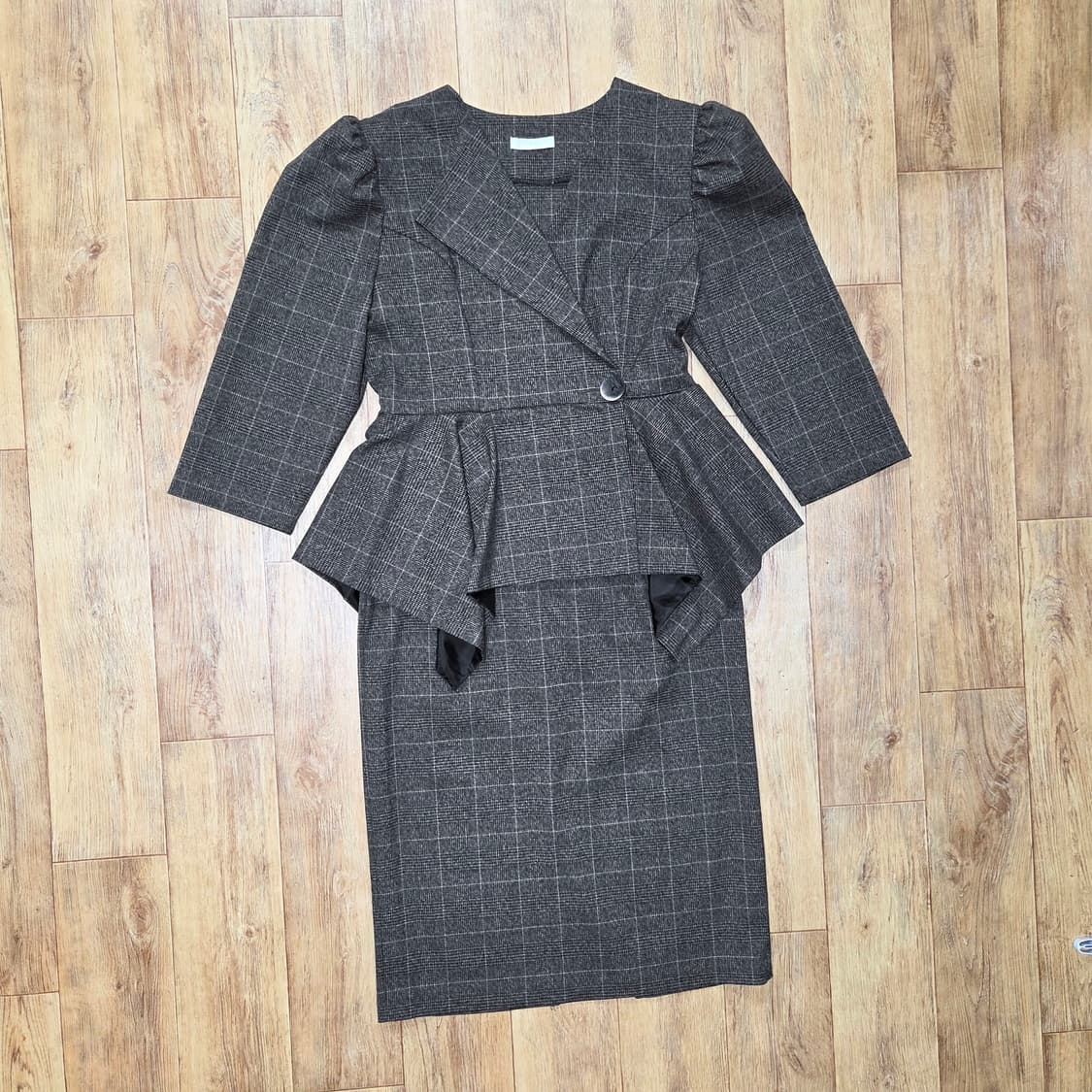 플로우원(FLOW.1) 체크 페플럼원피스 55-66 새상품 상품이미지1