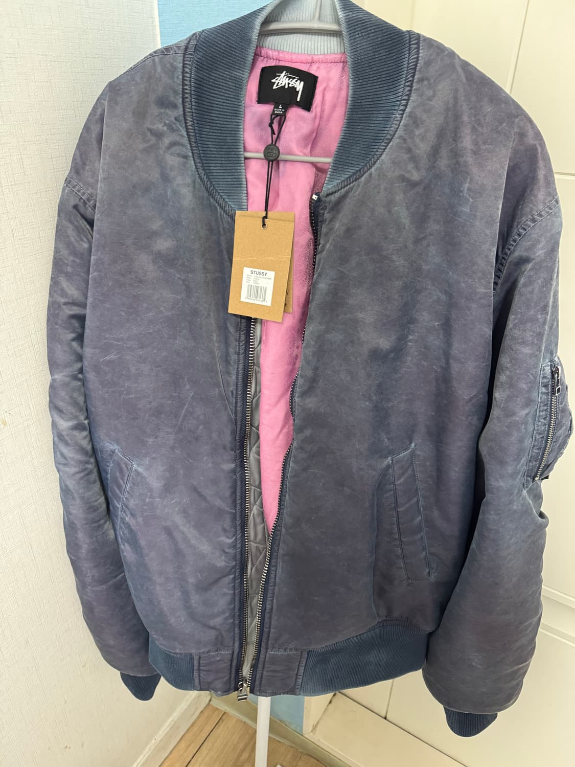 스투시 다이드 나일론 봄버 L 오혁 착용 상품이미지1