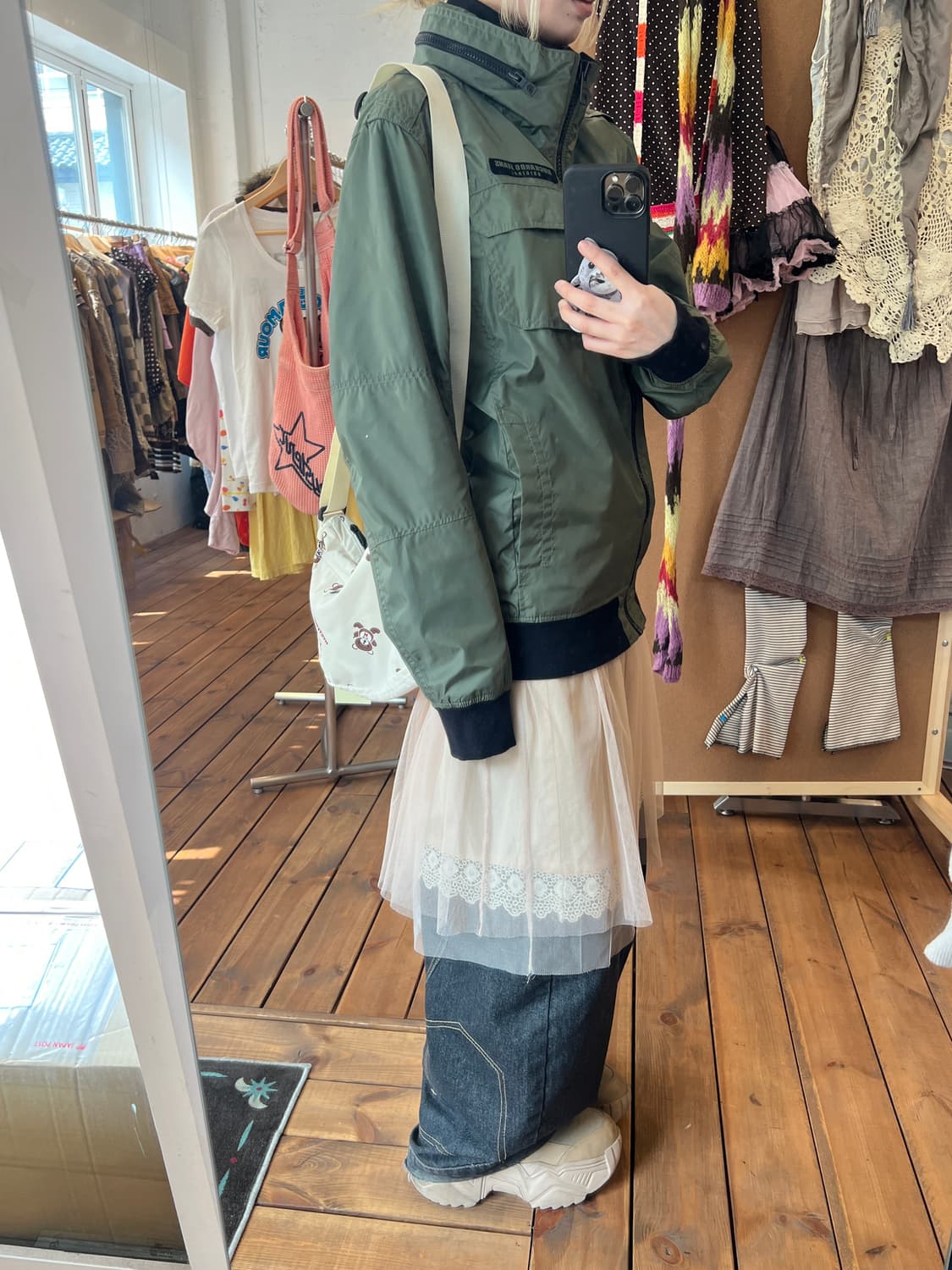 버카루 카키 나일론 자켓 상품이미지5