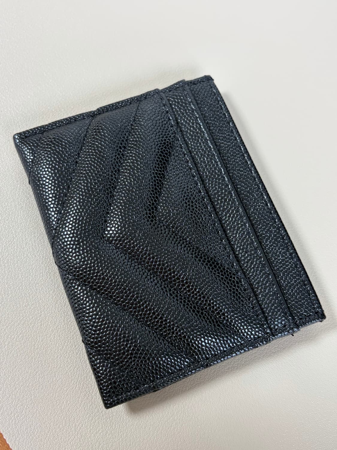 입생로랑 카드 지갑 상품이미지2