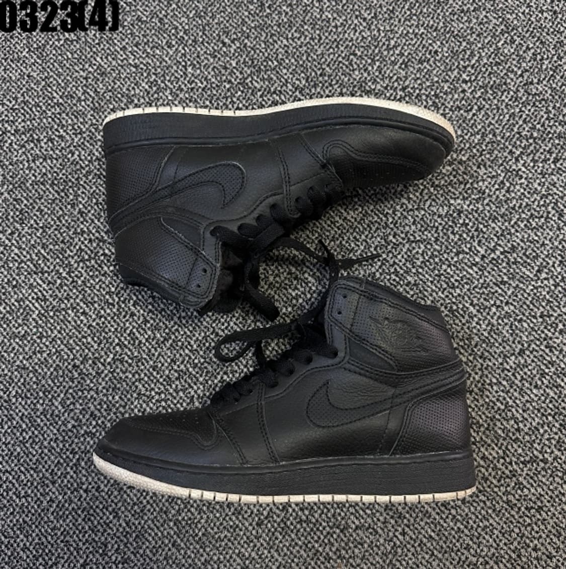235 나이키 에어 조던 1 블랙 하이 스니커즈 0323(4) 상품이미지3