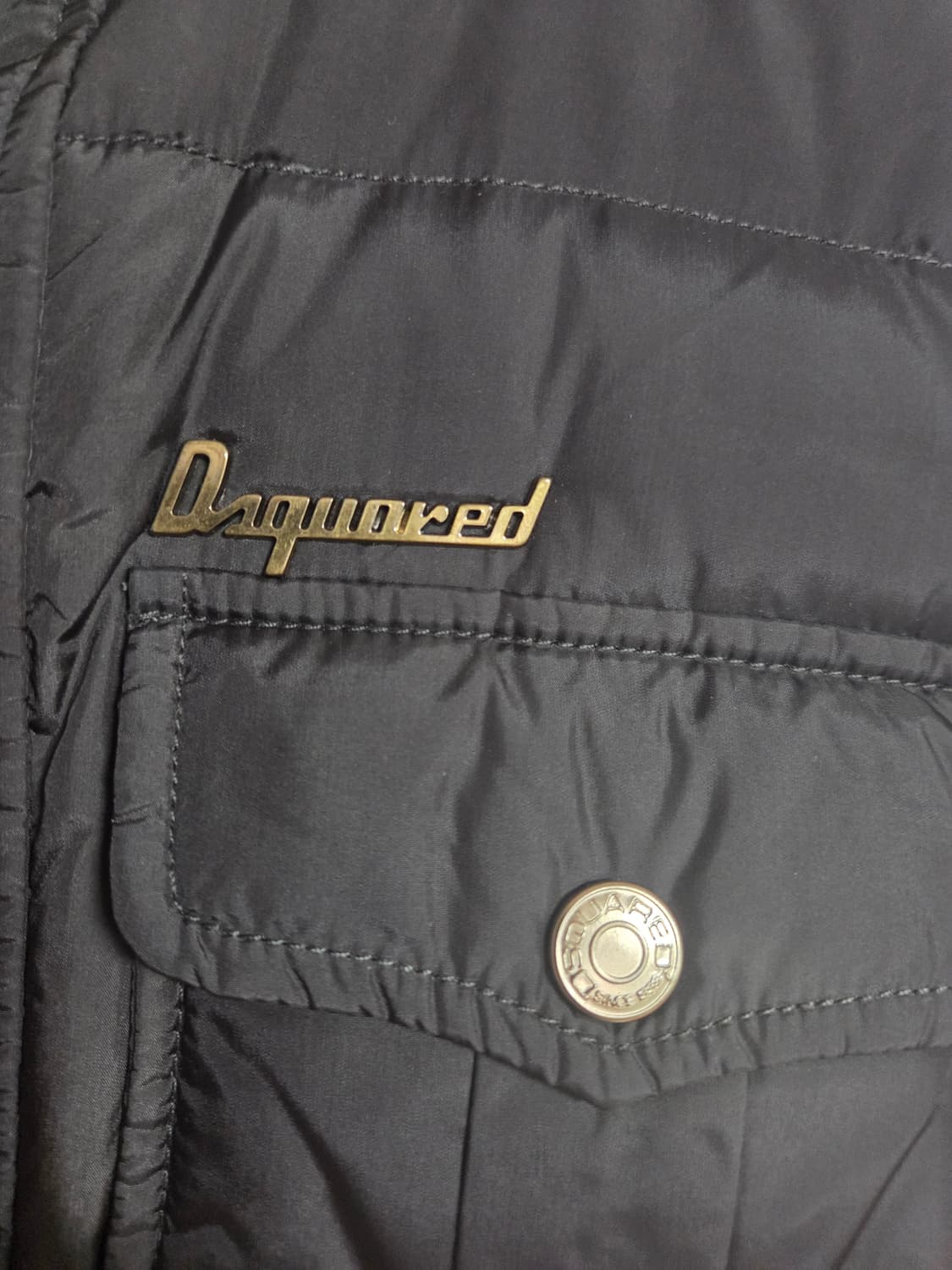 디스퀘어드2 남성 패딩 점퍼 카키 상품이미지3