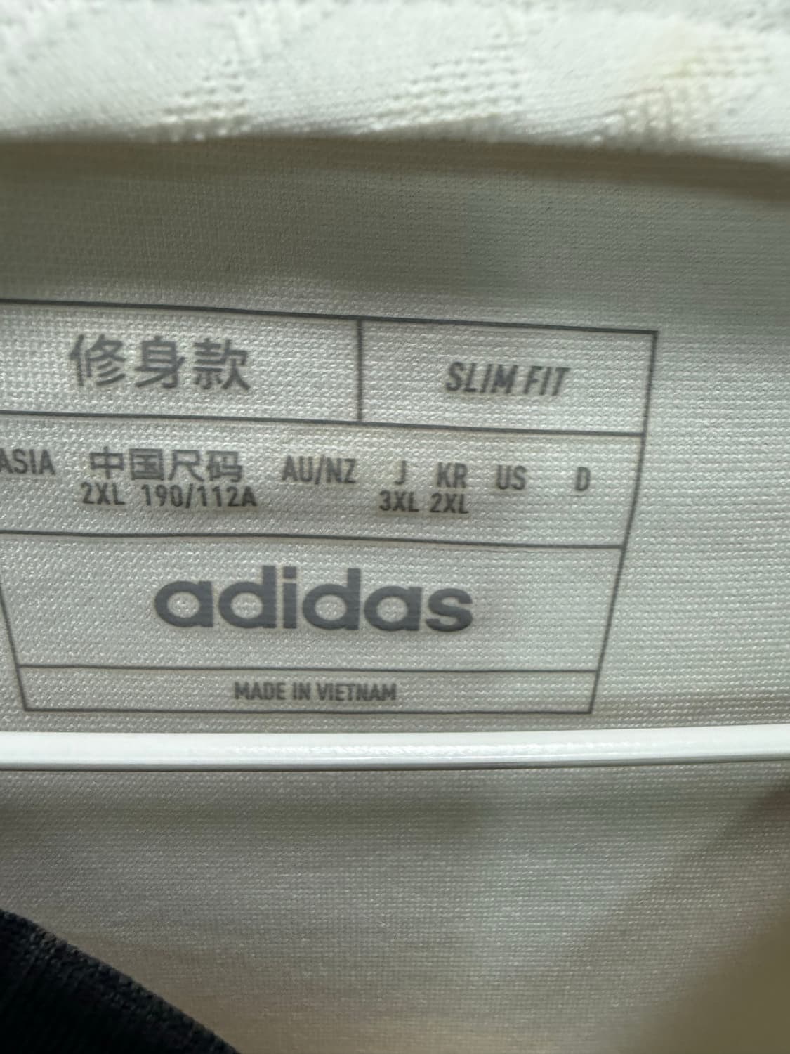 23-24 레알 마드리드 어센틱 유니폼 상품이미지4