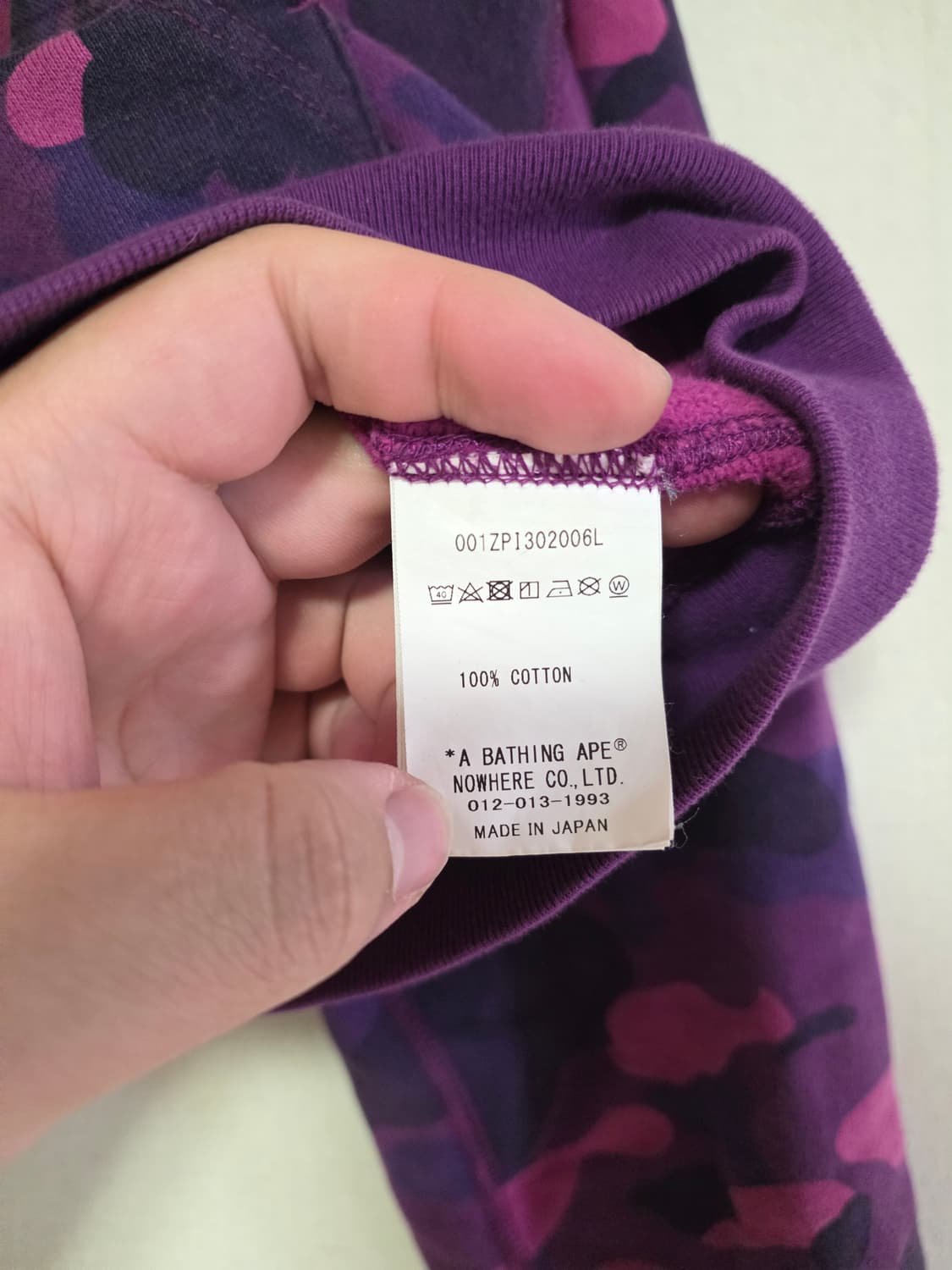 [여성 M] 베이프 퍼플 풀카모 크롭 샤크후드집업 상품이미지4