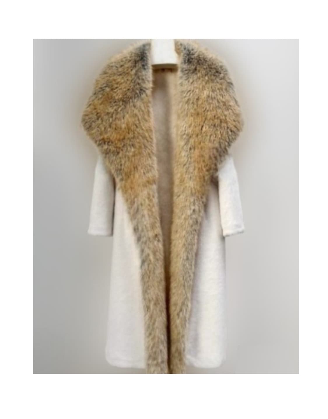 화이트 럭셔리 페이크 퍼 롱코트 (새상품) 상품이미지1