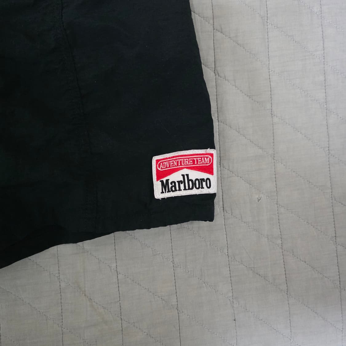 [L] 90s 빈티지 말보로 프로모 어드벤쳐팀 쇼츠 블랙 상품이미지2