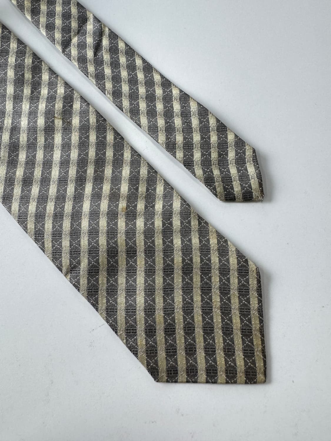 이세이 미야케 (issey miyake) 실크 넥타이 9cm 상품이미지4