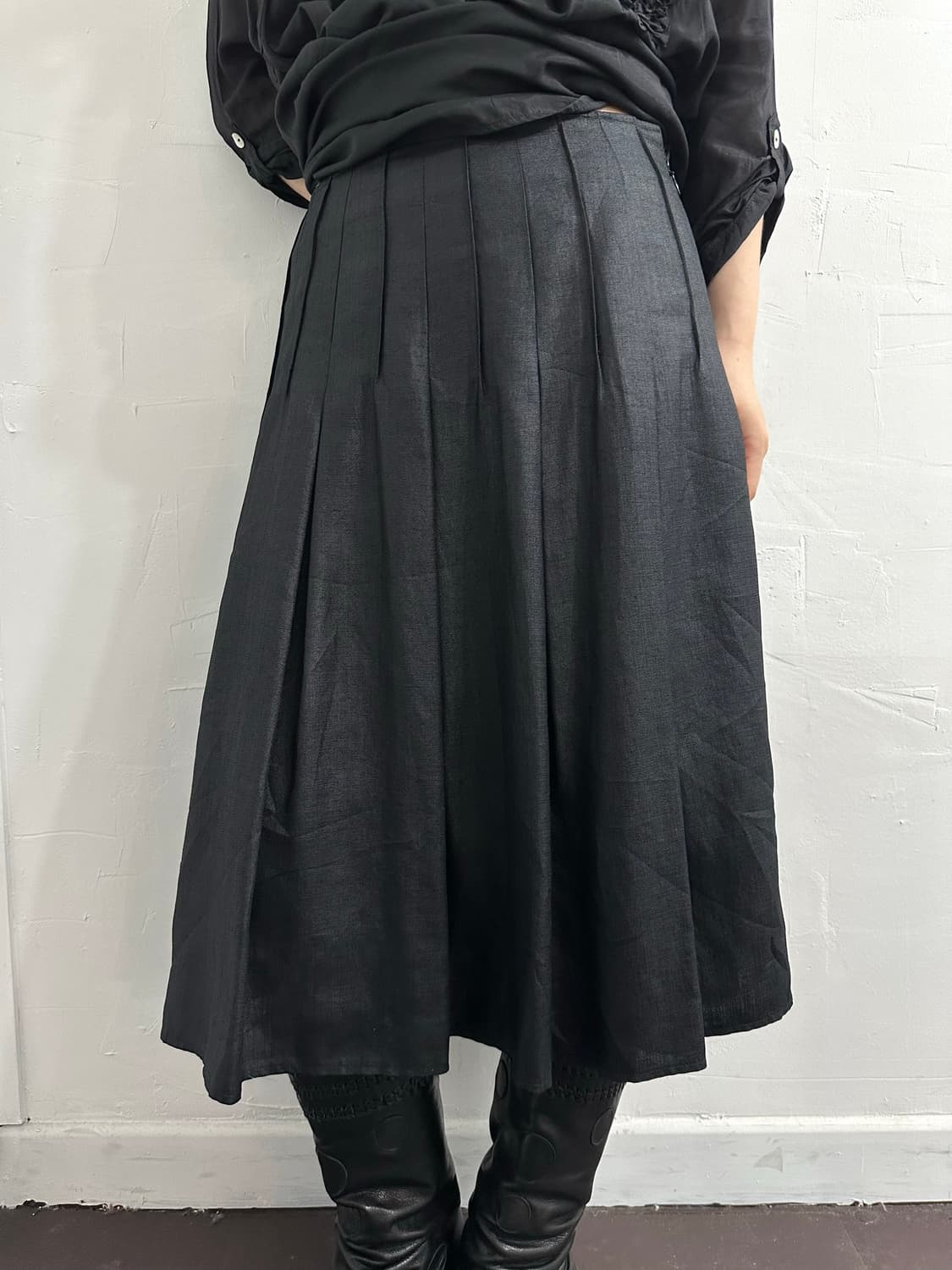 emma james pleats midi skirt 상품이미지2