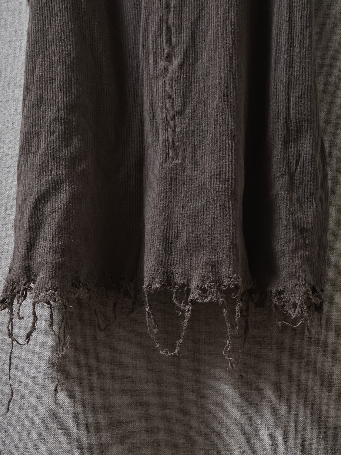 Julius 09ss 데미지 탱크탑 상품이미지4