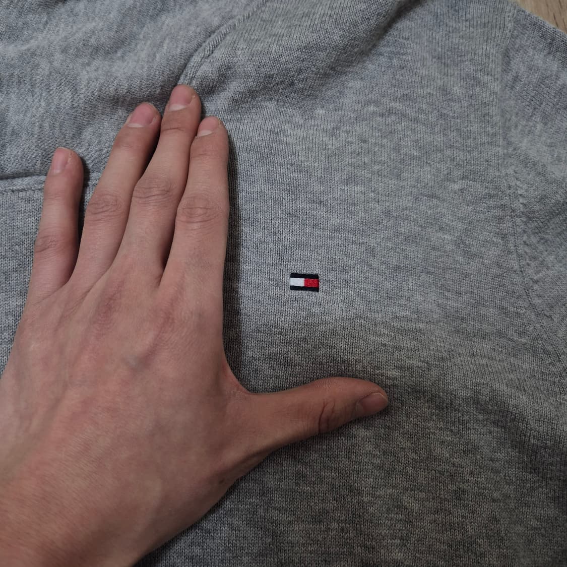 타미힐피거 스몰플래그 모직 숄카라 니트 M(95) 상품이미지4