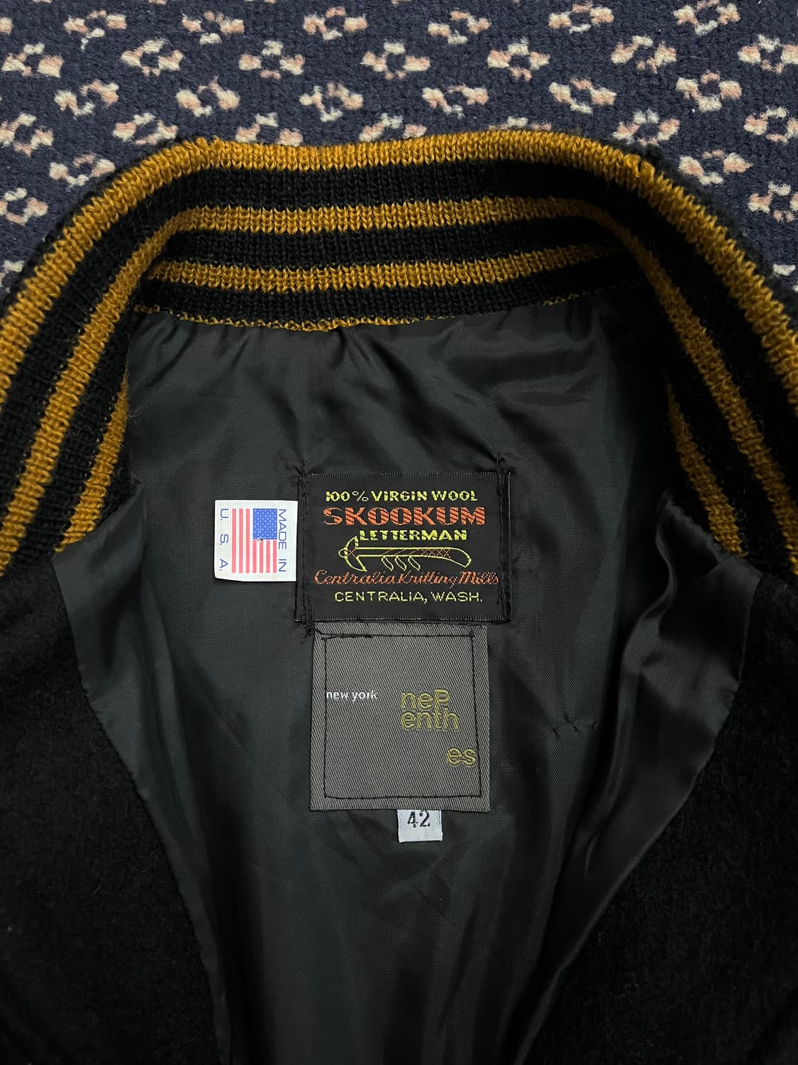 네펜데스 레오파드 울 봄버자켓 상품이미지6