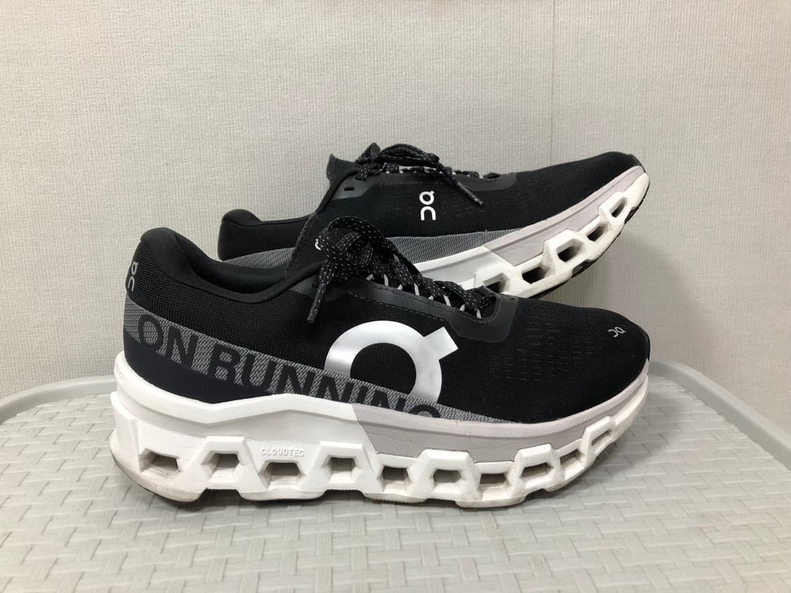 250mm) on 온러닝 Cloudmonster2 운동화 러닝화 _ 블랙 상품이미지1