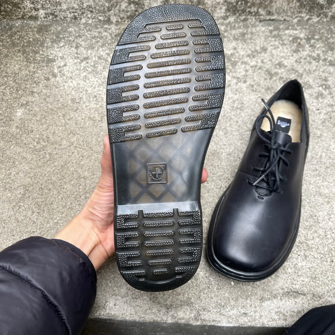 [5UK] 닥터마틴 LORRIE III 블랙 (240~245) 상품이미지6