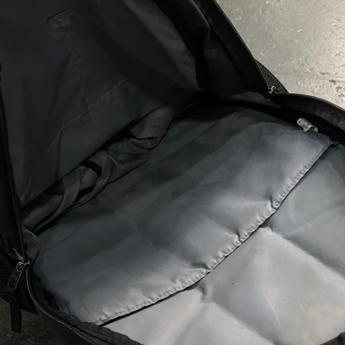 언더아머 백팩  상품이미지5