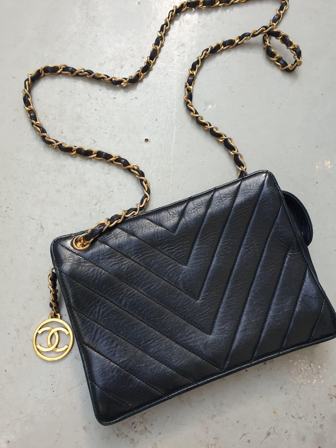 샤넬 빈티지 쉐브론 램스킨 숄더백 상품이미지1