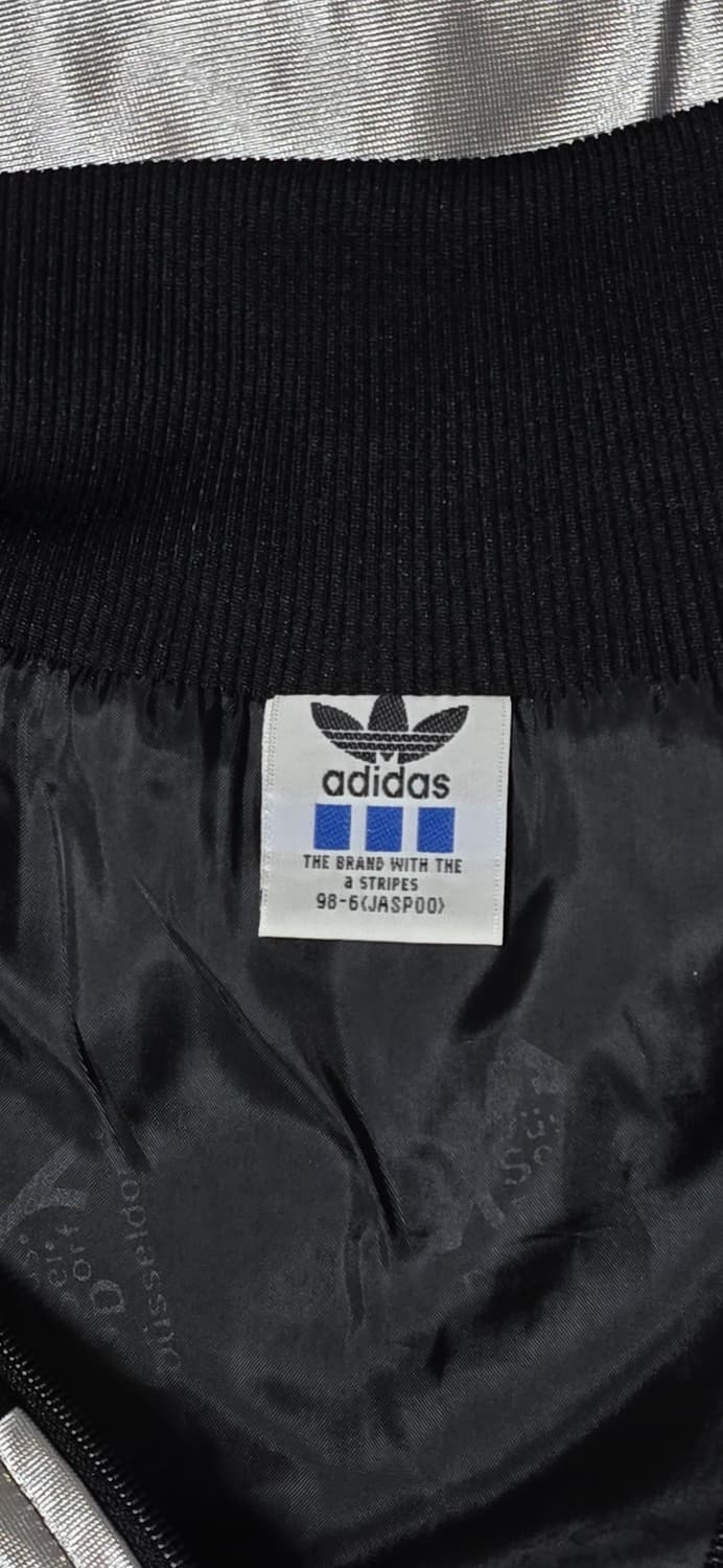 90s 일본 아디다스 블랙 실버 스트라이프 져지 자켓 L/XL 상품이미지3
