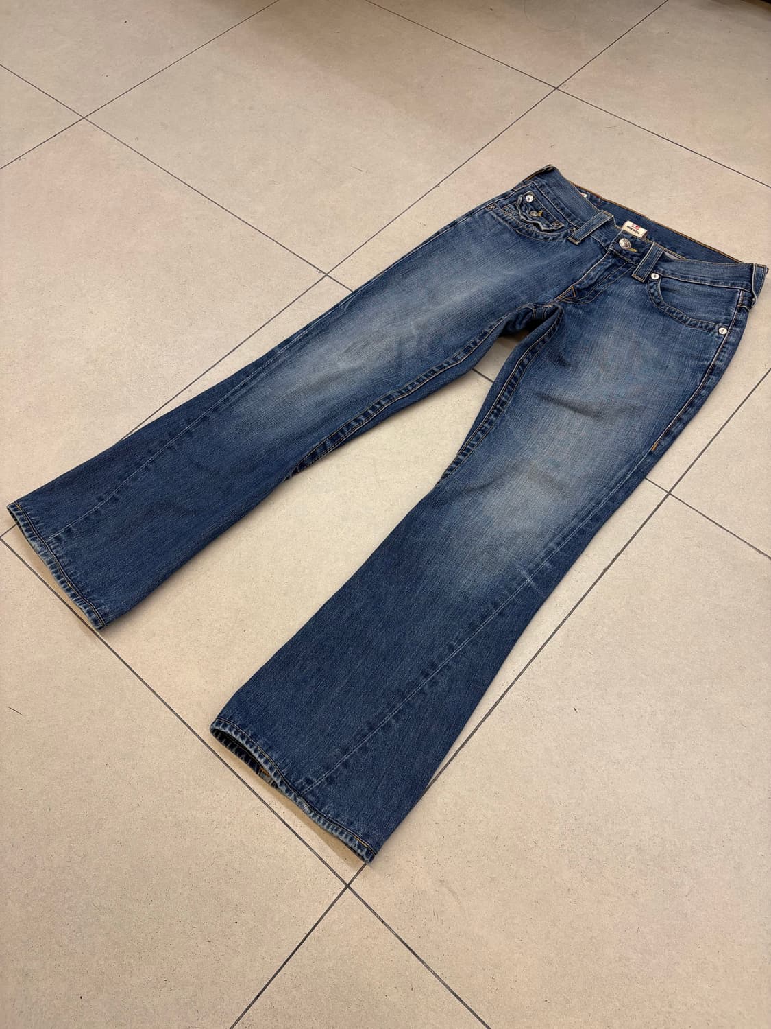 트루릴리전 Joey section 부츠컷 데님 진 상품이미지3