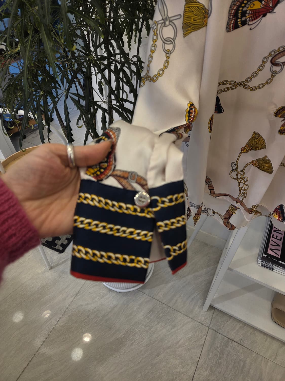 자라 패턴 오버핏 블라우스 상품이미지3