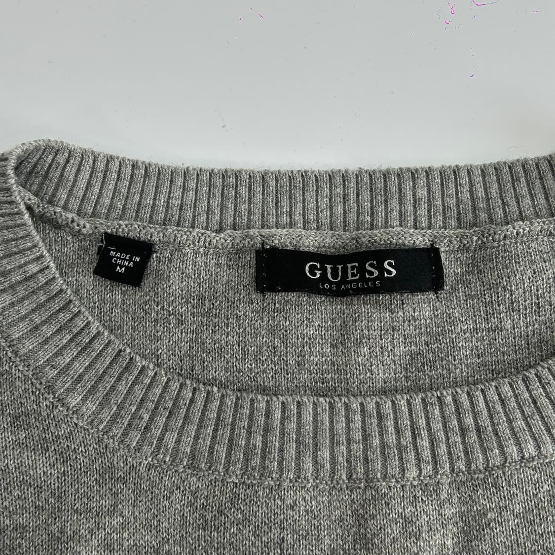 Guess 게스 스펠아웃로고 그레이 니트 상품이미지5