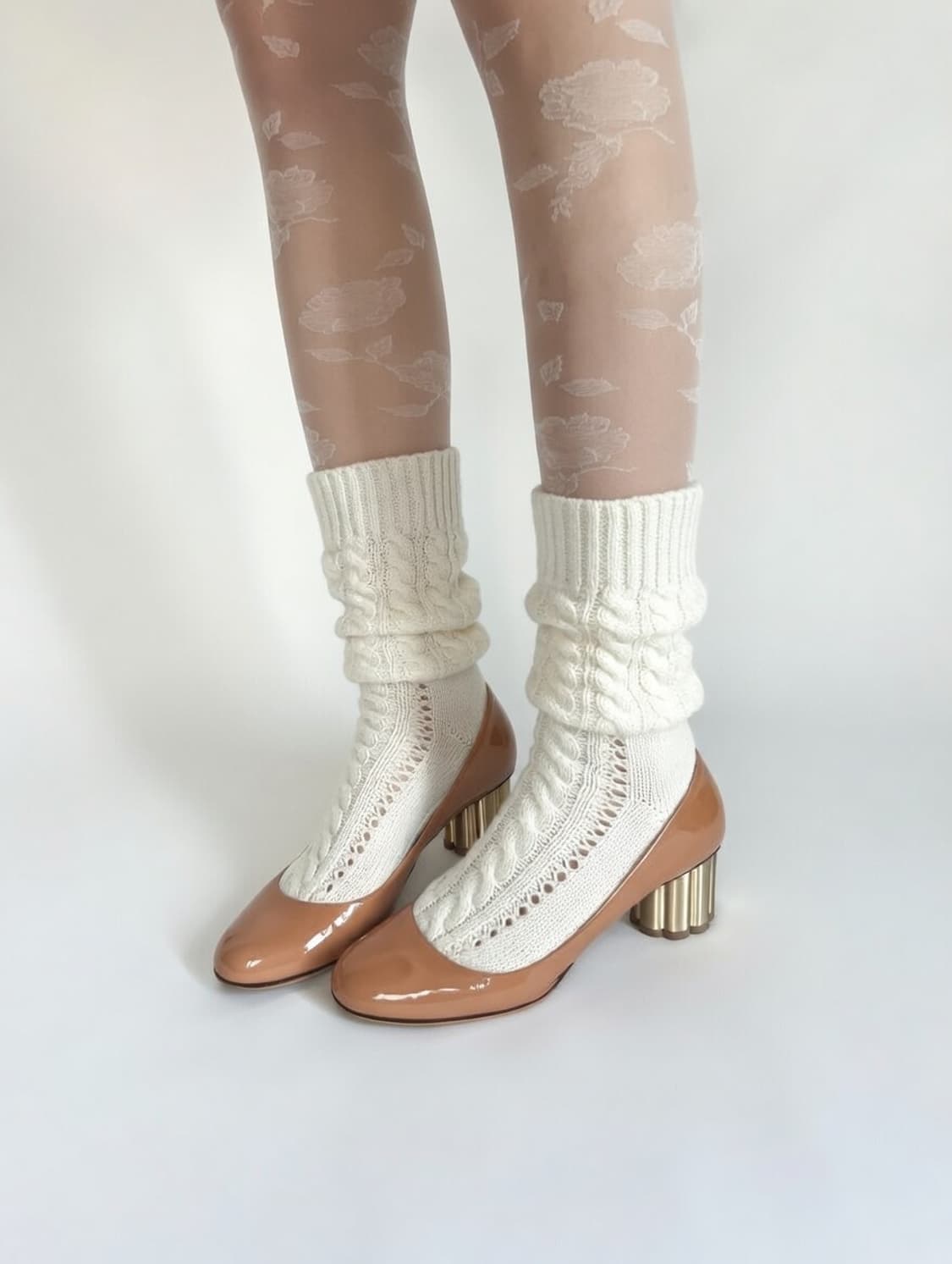 페라가모 누드핑크 플라워 힐 상품이미지2