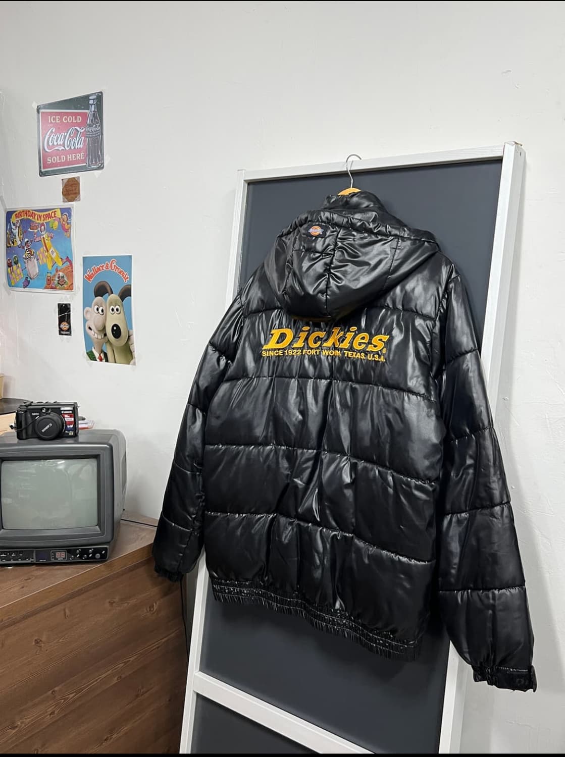 디키즈 빅로고 유광 패딩 점퍼 L(100) 상품이미지3
