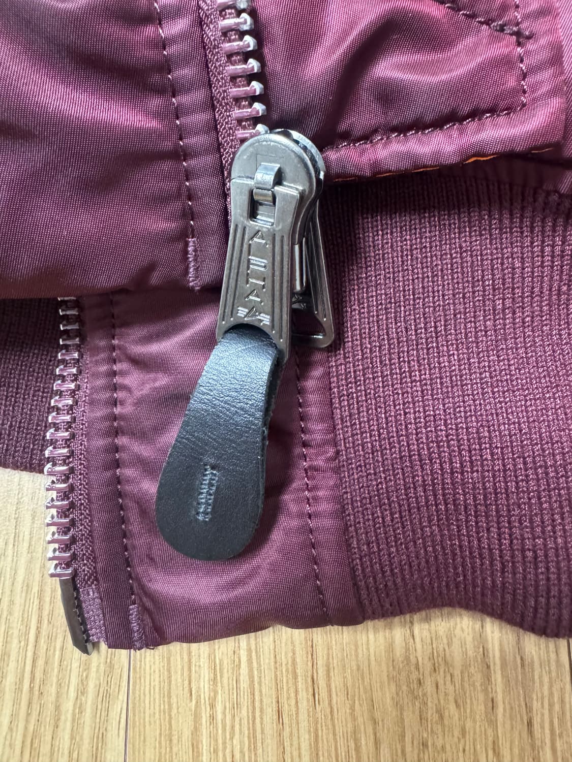 알파인더스트리 ma-1 s사이즈 버건디컬러 상품이미지9