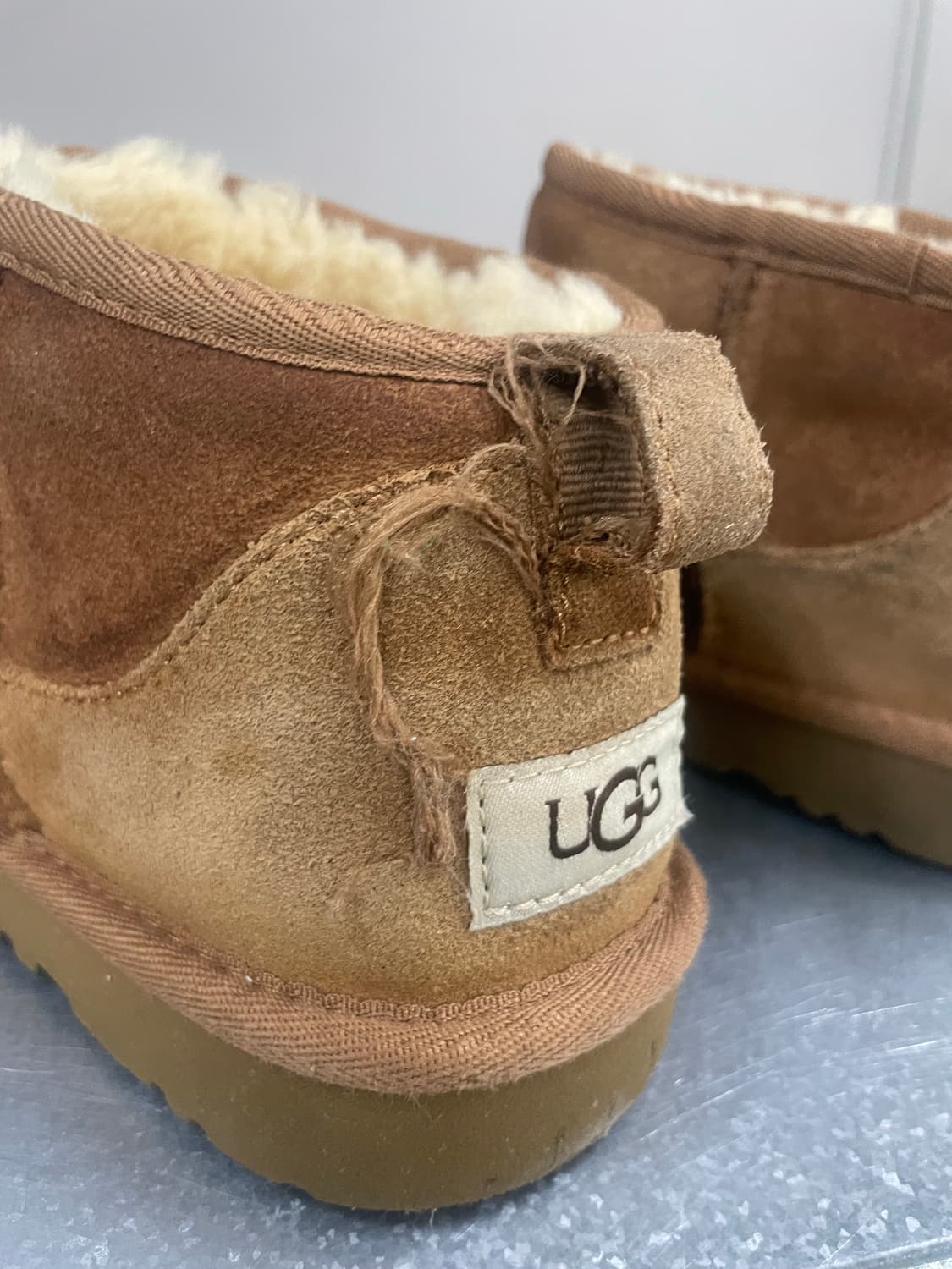 어그 울트라 미니 체스트넛 260 상품이미지9