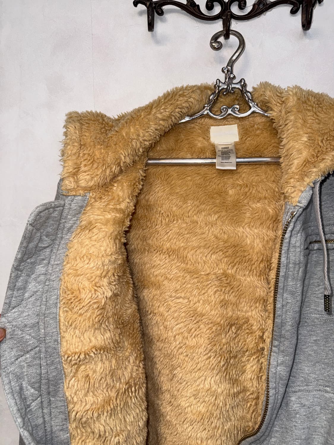 DIESEL gray line detail fur hood zipup 상품이미지5