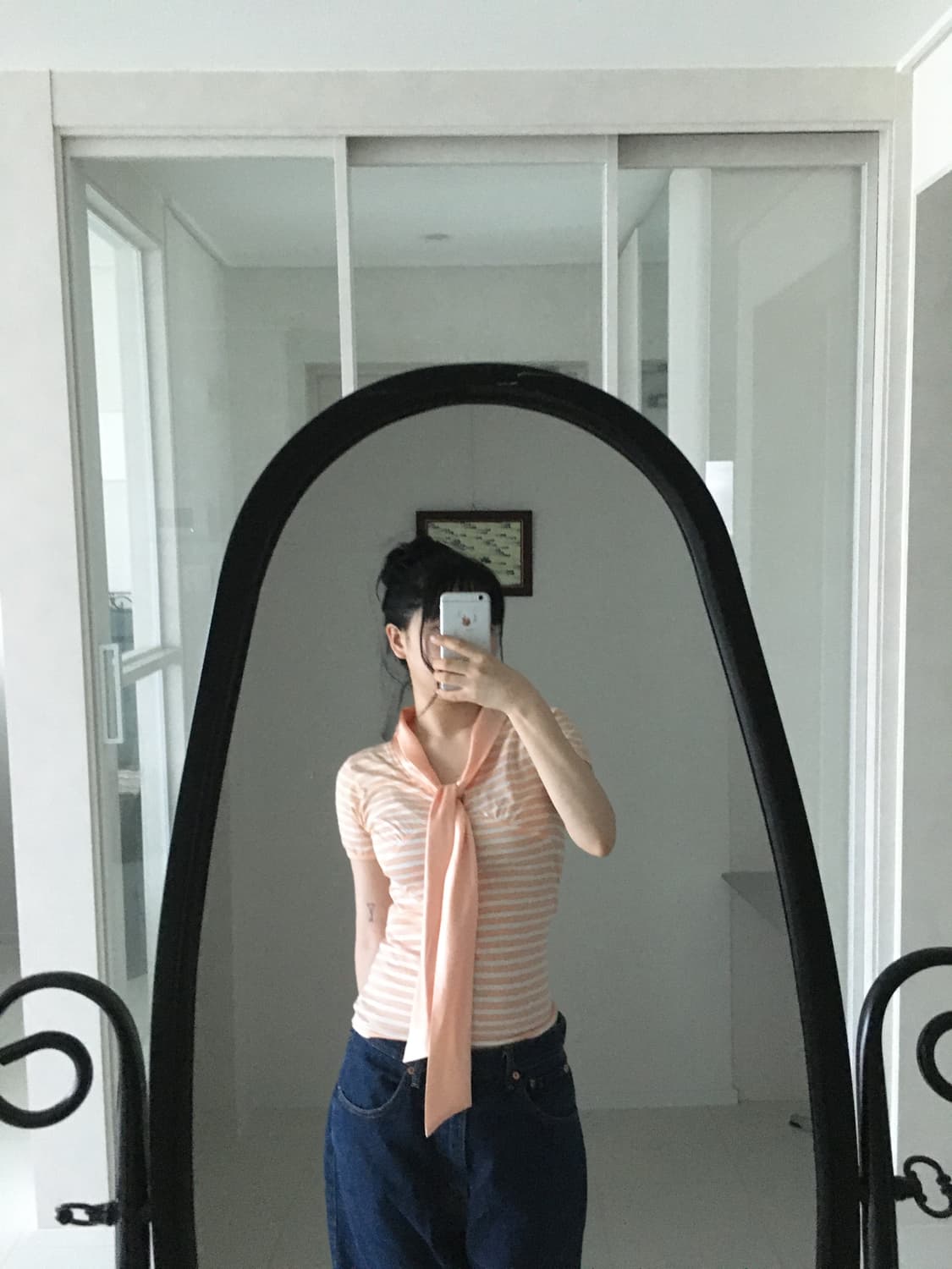 stripe neck tie tee 상품이미지3
