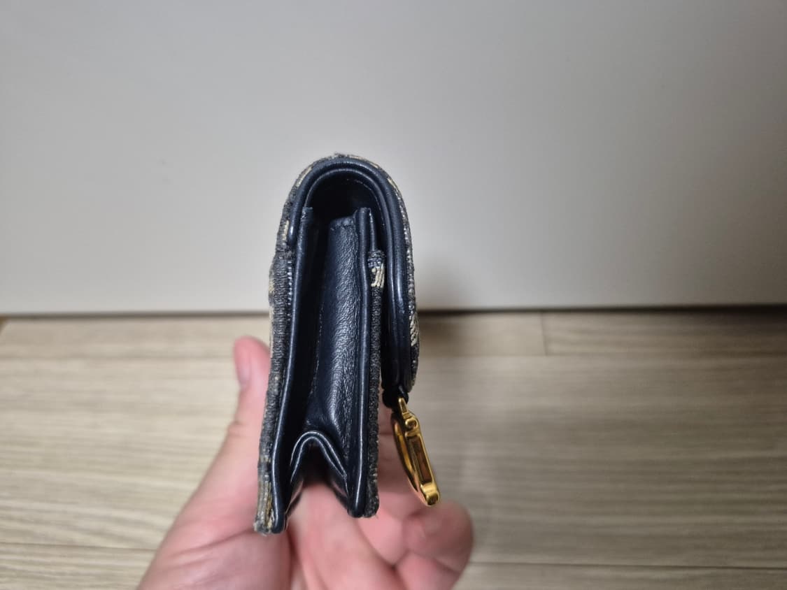 디올 정품 오블리크 새들 카드지갑 팝니다 상품이미지5