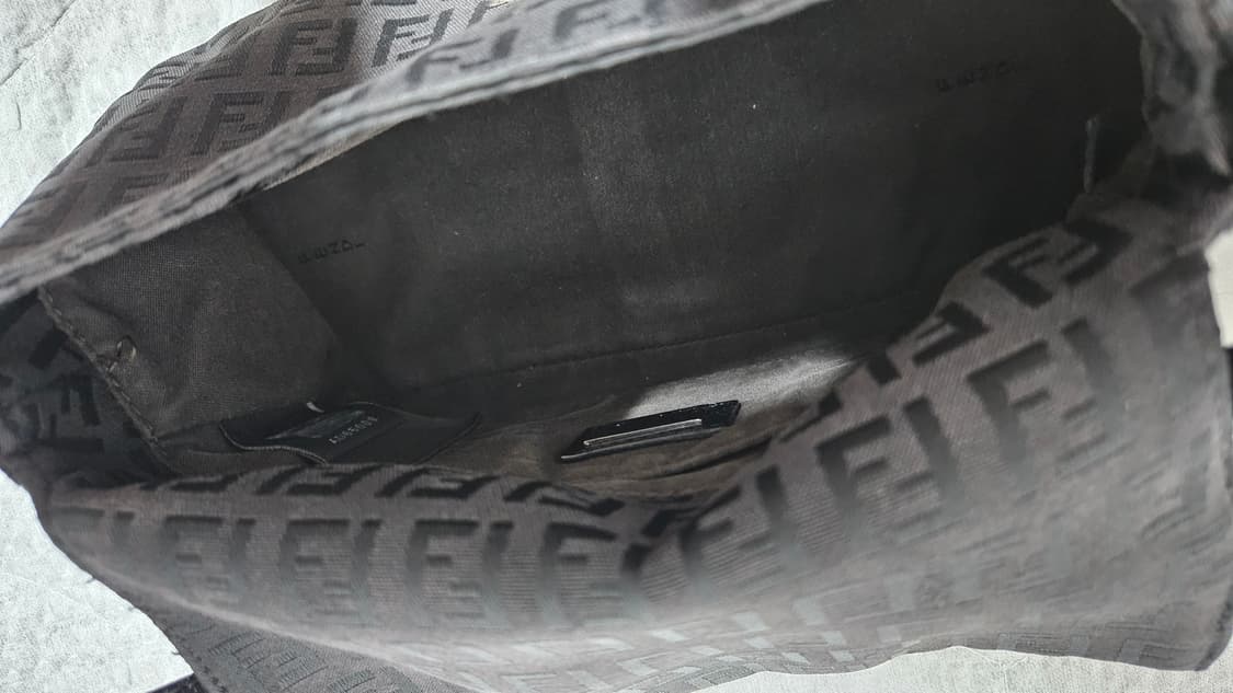 펜디 주카 미니 맘마백 상품이미지10