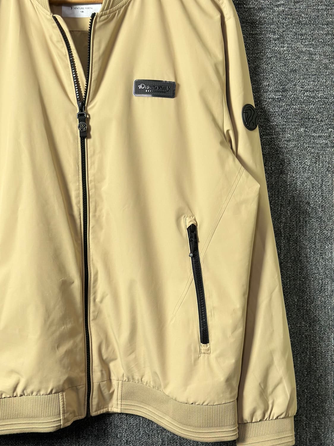 디스커버리 경량 봄버 자켓 베이지 105 상품이미지2