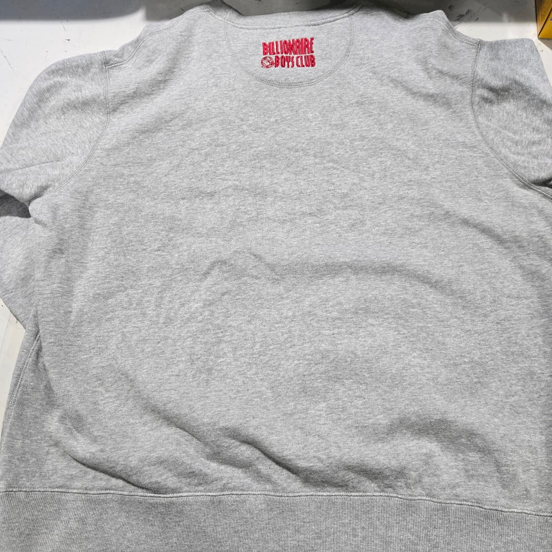 빌리어네어 보이즈 클럽 그레이 맨투맨 상품이미지4