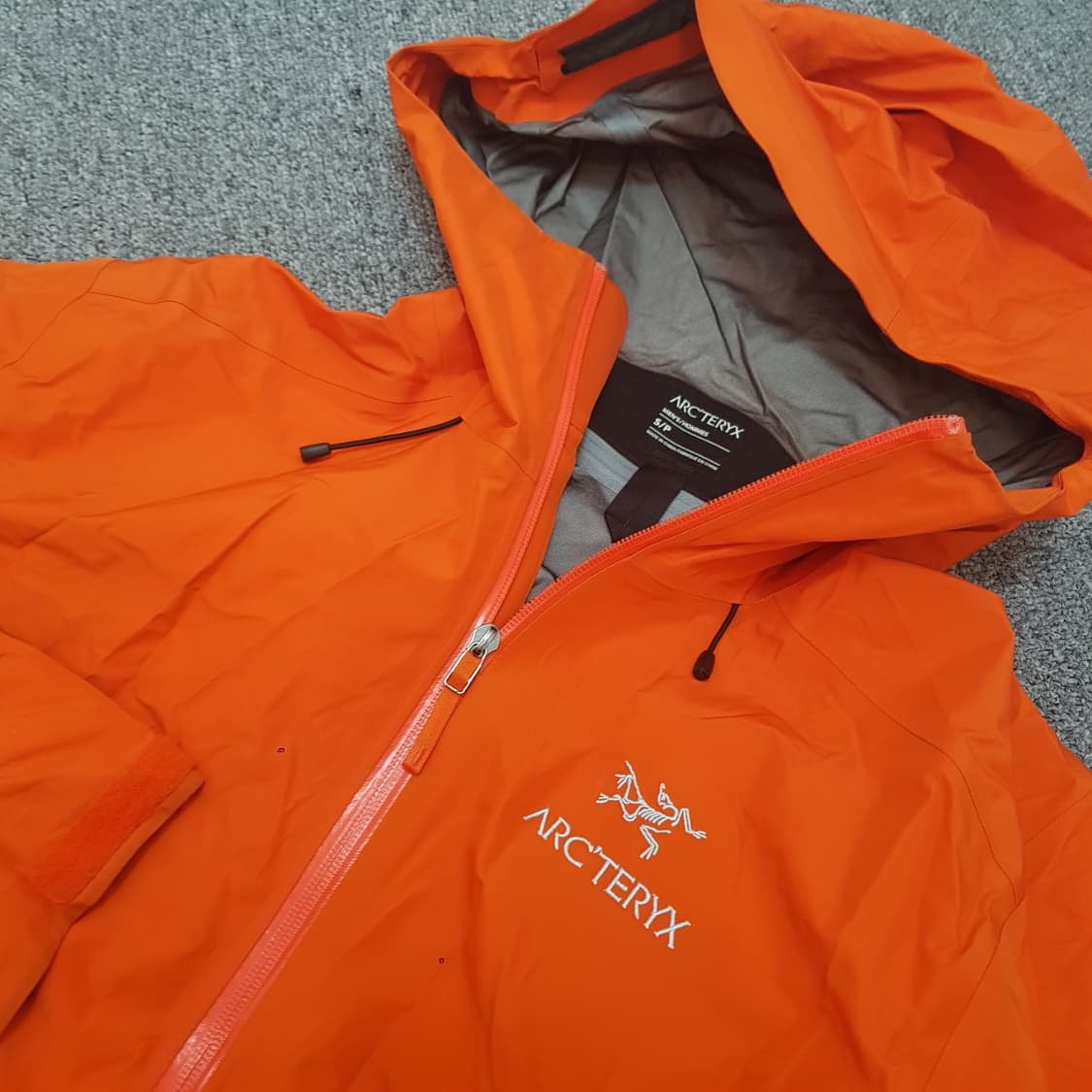 아크테릭스 고어텍스 베타LT 재킷 상품이미지2