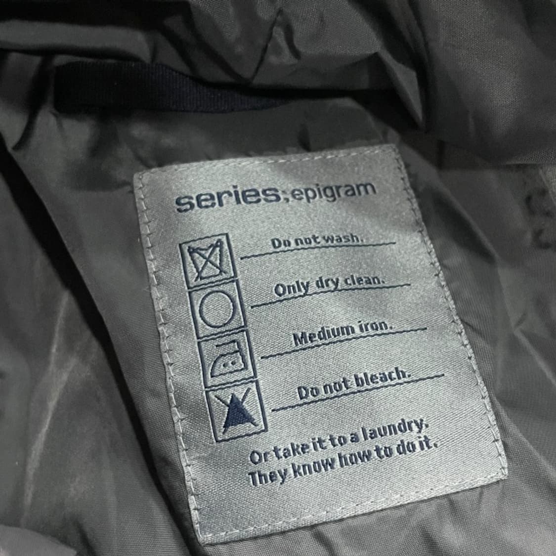 100 시리즈 에피그램 우븐 맥코트 상품이미지3