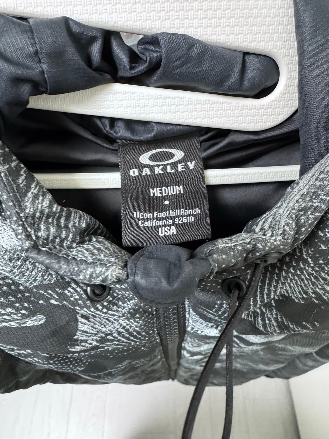 오클리 경량 점퍼 상품이미지4