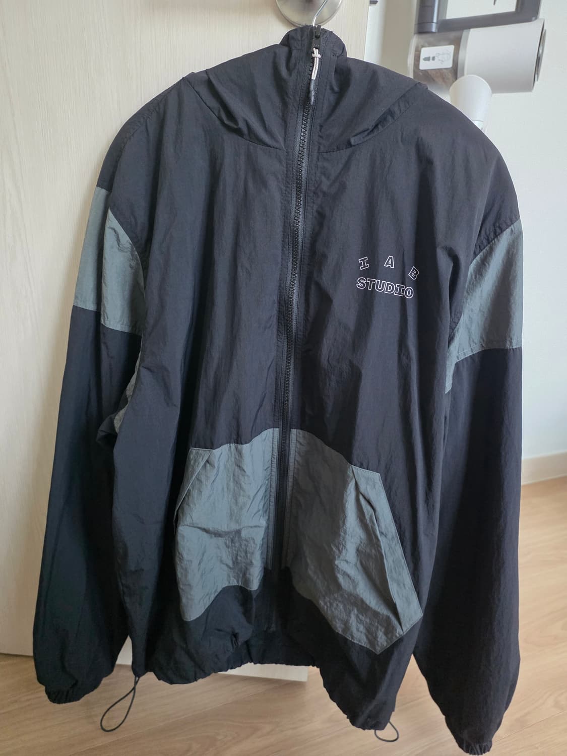 아이앱 반집업(L), 아이앱 바람막이 단품(L) 상품이미지4