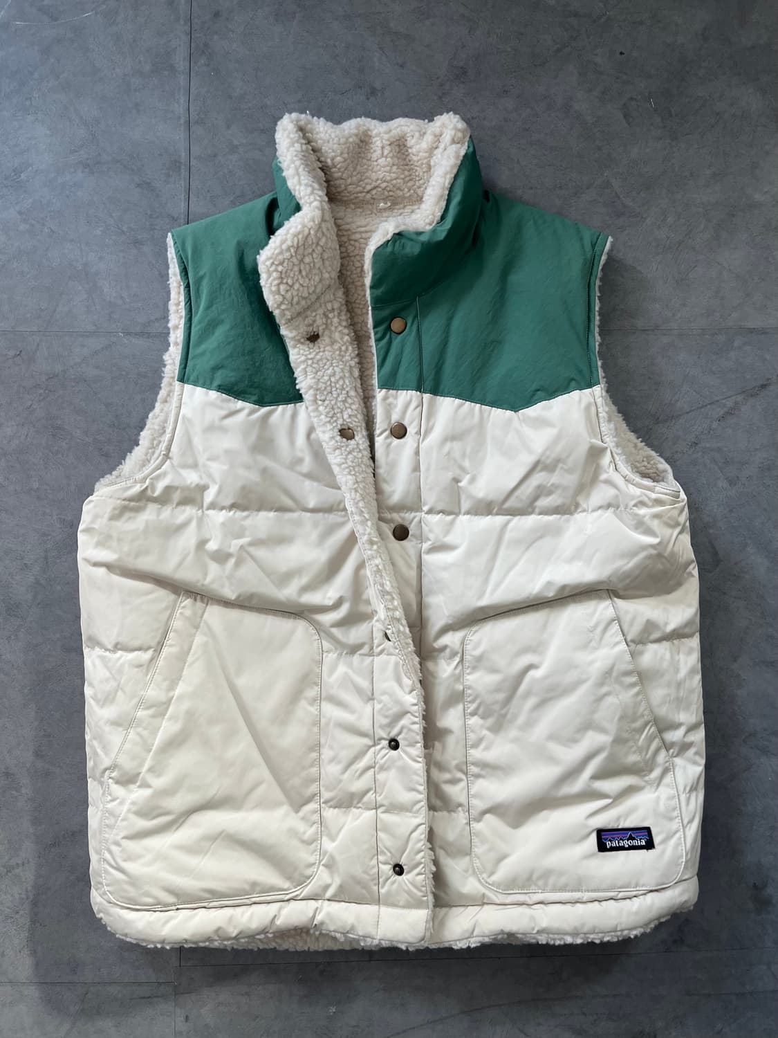 Patagonia 파타고니아 레트로 리버시블 베스트  상품이미지5