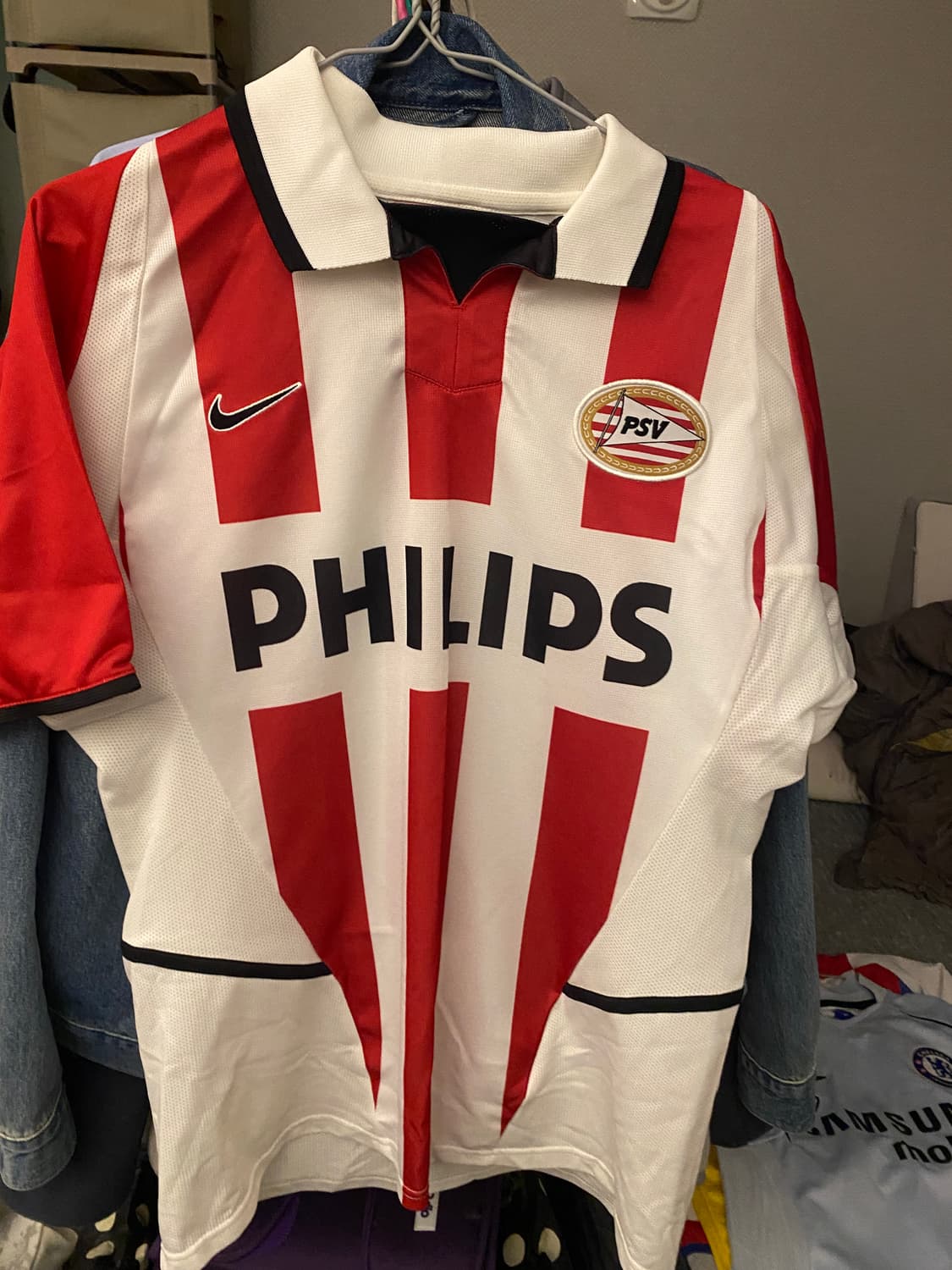 나이키 psv아인트호벤 유니폼 노마킹(m사이즈) 상품이미지1