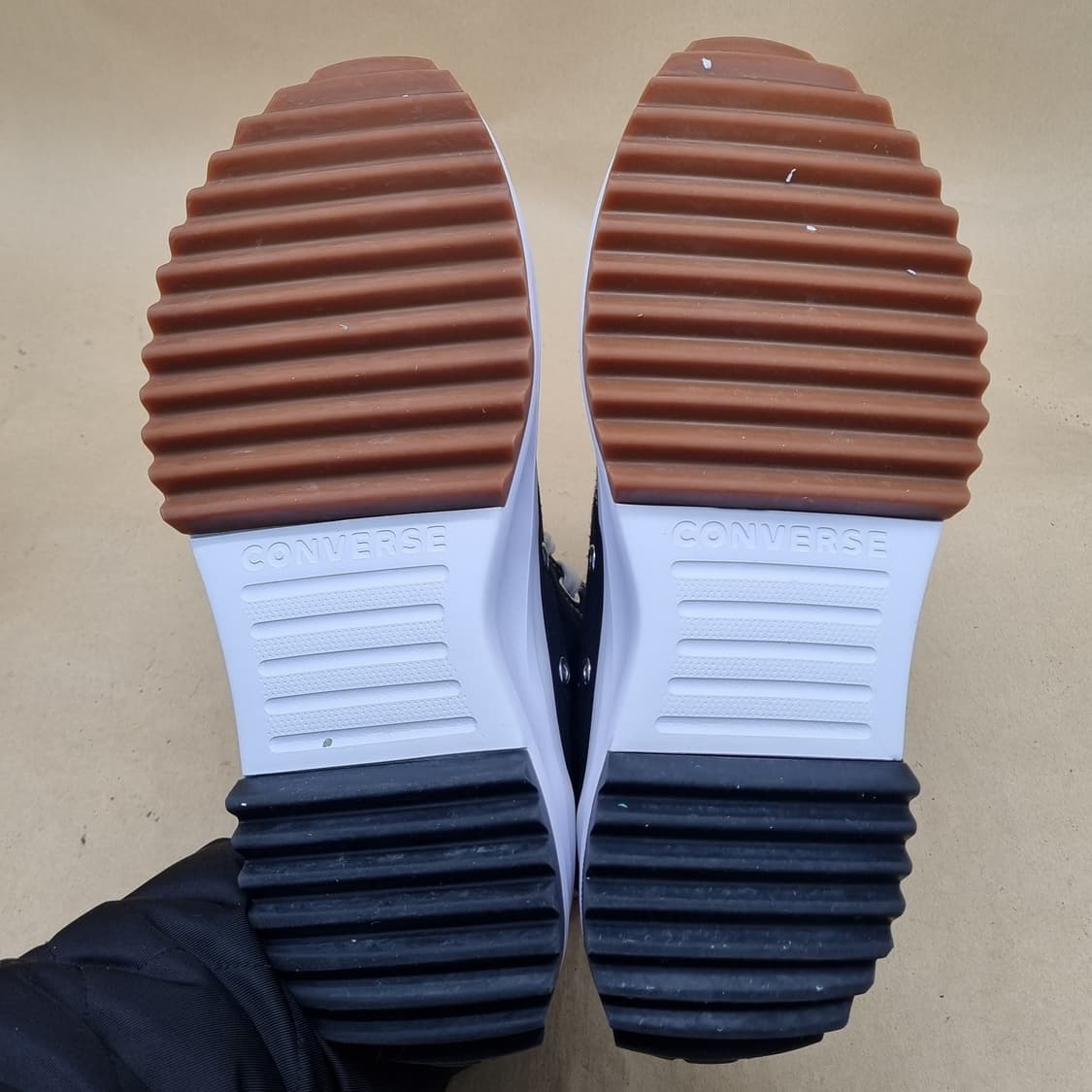 컨버스 런스타 하이크 블랙 남성 하이탑270 상품이미지3