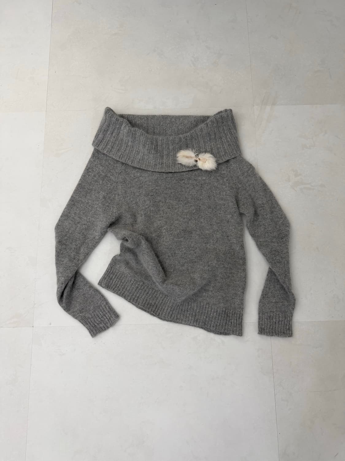 퍼 리본 오프숄더 니트  상품이미지4