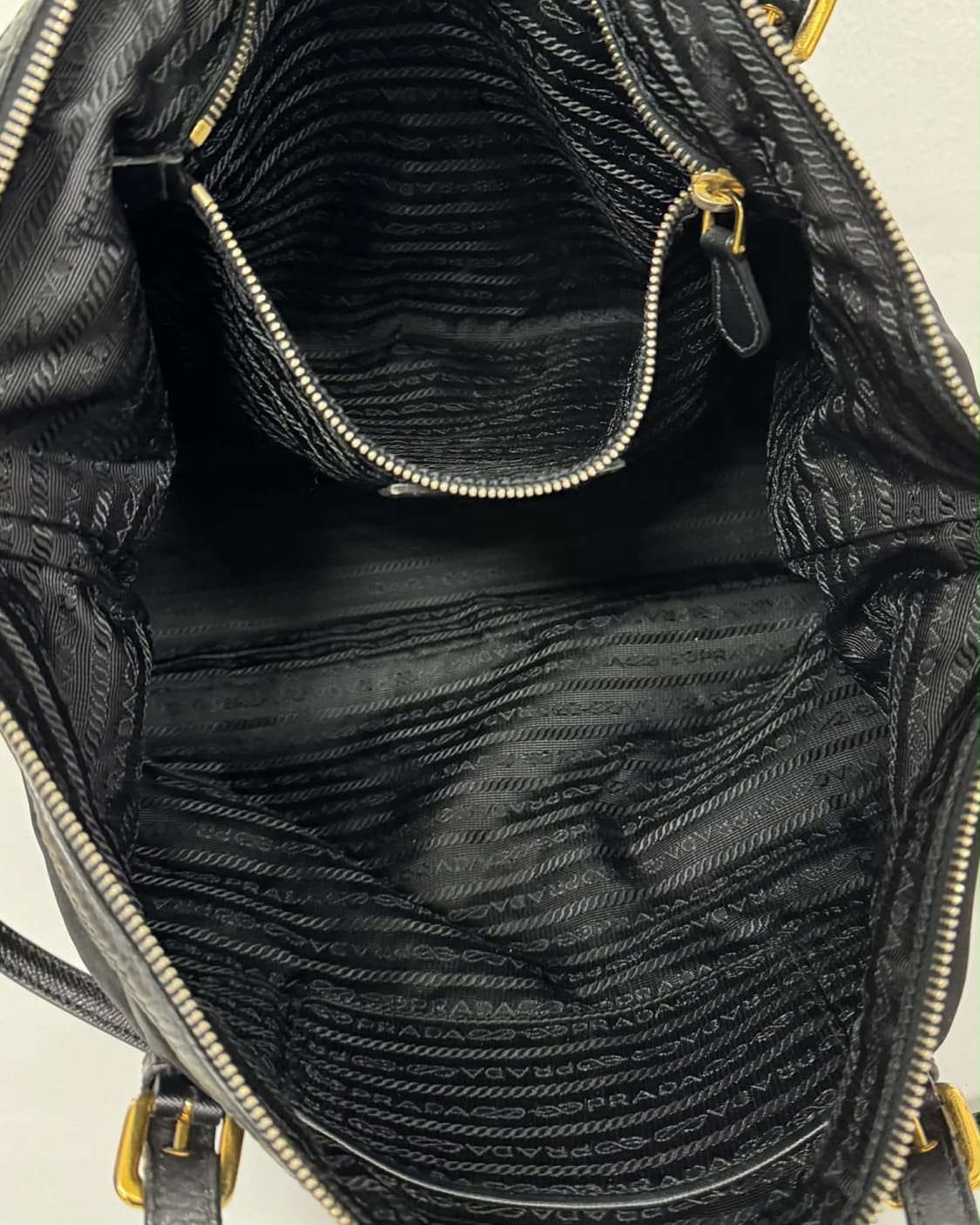 프라다 리나일론 투웨이 숄더 토트백 상품이미지8