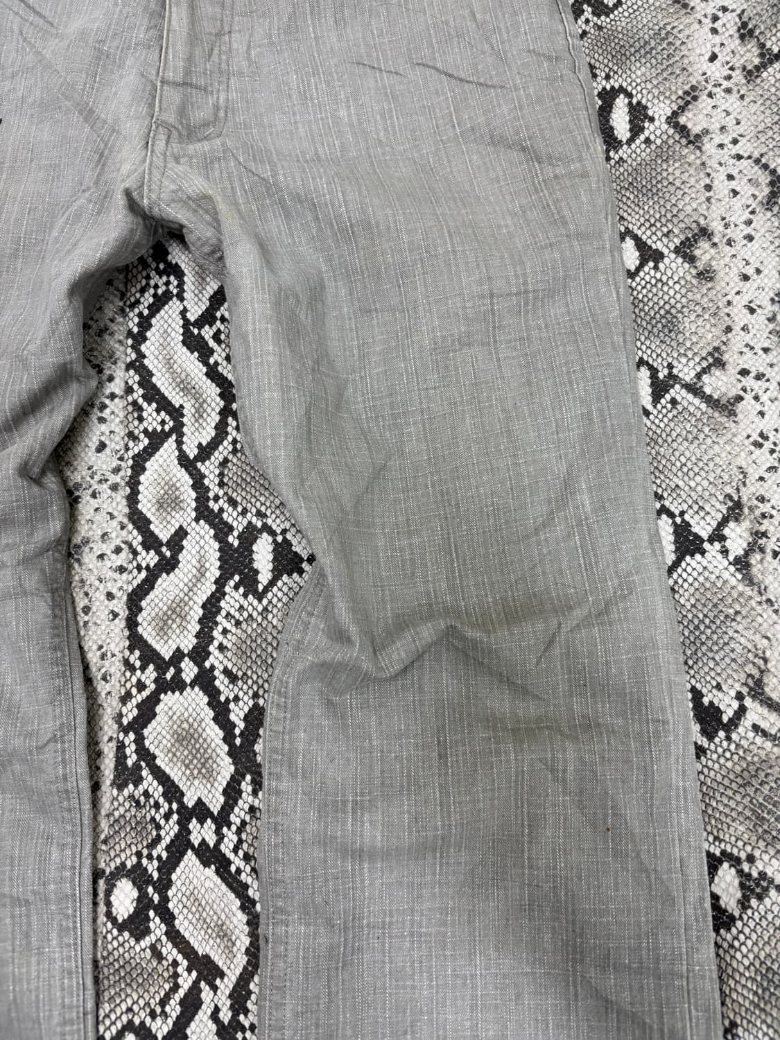 “Schlussel” Grey straight-Fit Pants 상품이미지9