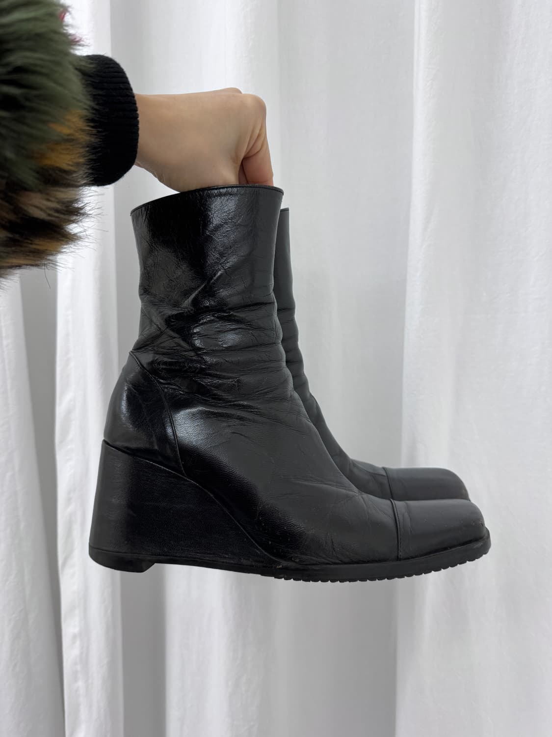 오즈세컨 스퀘어토 가죽 앵클 부츠 상품이미지1