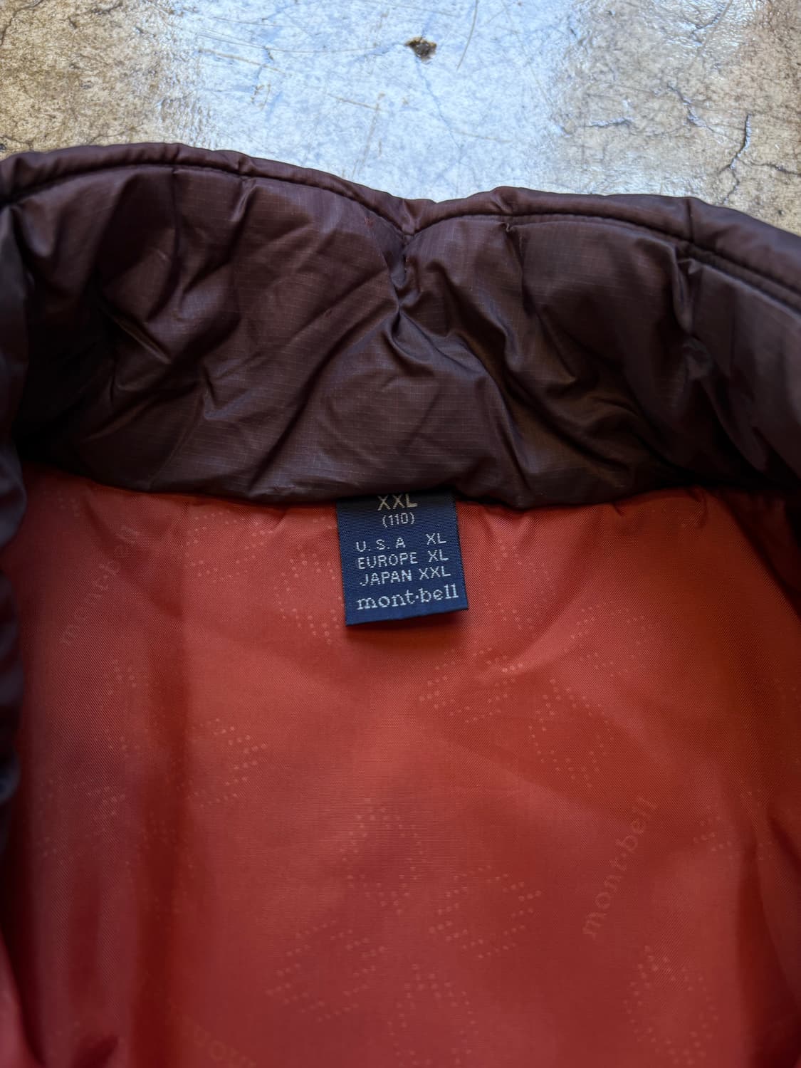몽벨 montbell 브라운 경량 패딩 상품이미지4