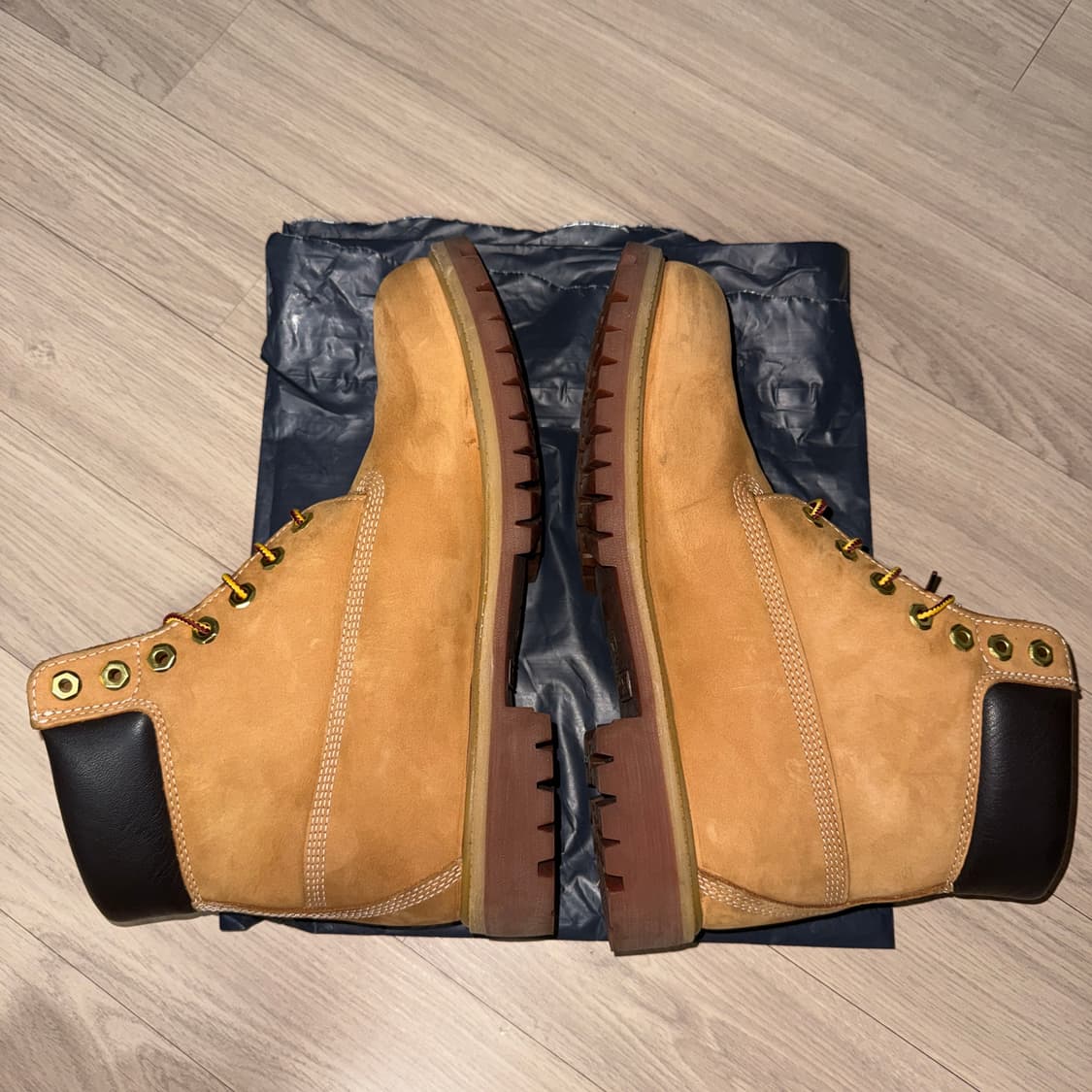 팀버랜드 프리미엄 6인치 워터프루프 부츠 위트 누벅 상품이미지4