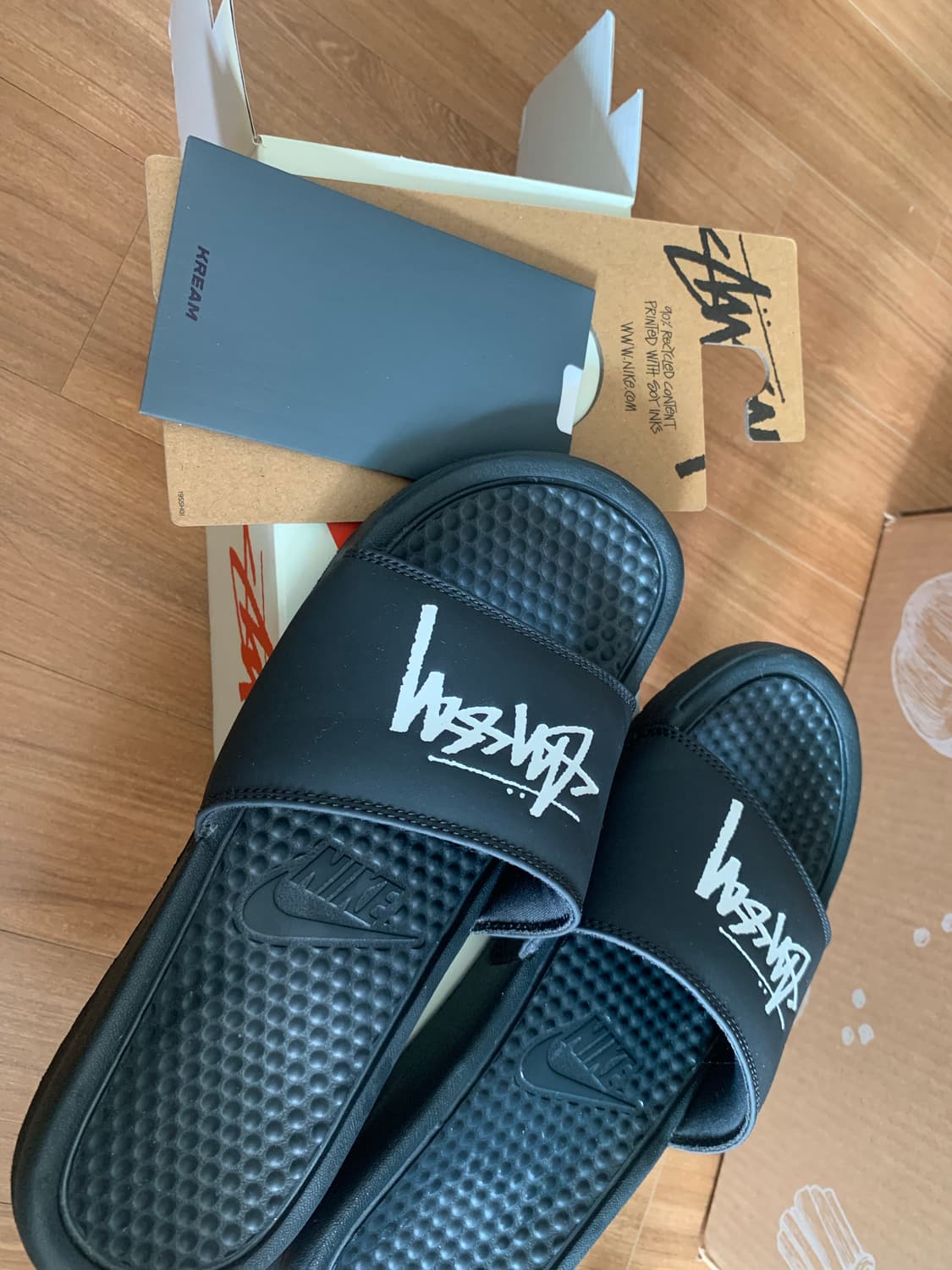 나이키 스투시 슬리퍼 250 블랙 상품이미지1